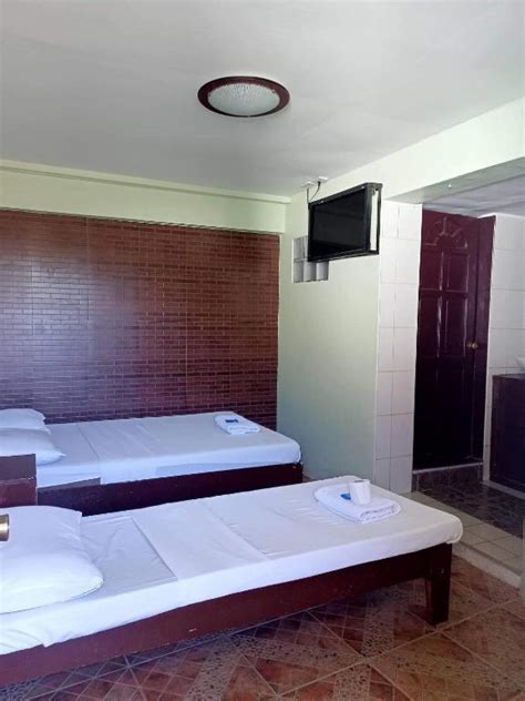 Antonio's Pension House, Dipolog (updated prices .